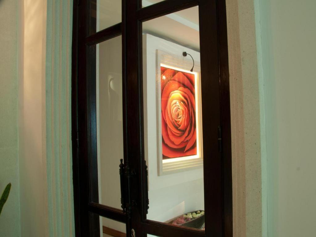 La Rose Boutique Hotel & Spa Phnom Pen Exterior foto